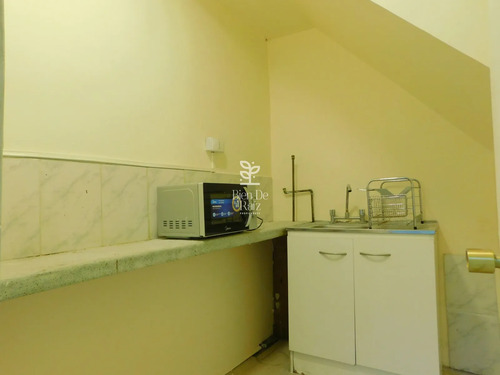 Amplio Local Comercial En Arriendo