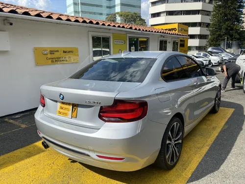 BMW Serie 2 2.0 220i f22