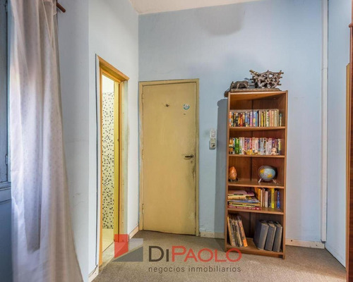 Venta · Casa En Villa Bosch · Cochera · pileta