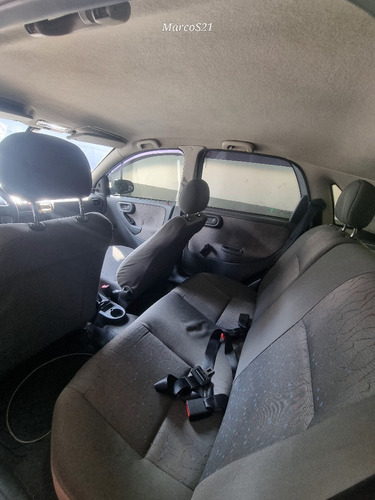 Chevrolet Corsa 1.8 Maxx Flex Power 5p