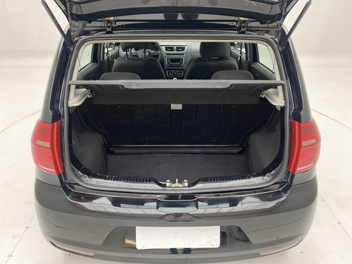 Imagem 10 de 14 de Volkswagen Fox Fox 1.0 Mi Total Flex 8v 5p