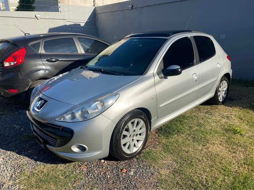 Peugeot 207 1.9d Xt