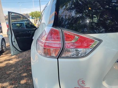 Nissan X-Trail 2.5 Exclusive 2 Row Cvt