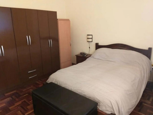Imagen 13 de 17 de Hermosa Casa, Muy Cómoda Y Luminosa Ref 665