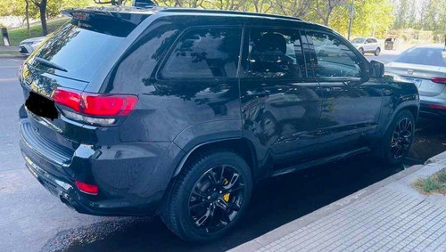 Imagen 10 de 12 de Jeep Grand Cherokee 2016 6.4 Srt Atx 465hp At