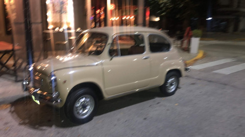 Imagen 4 de 4 de Fiat 600 R 3 Ptas. / Nafta / 1974