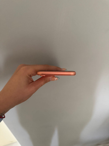Apple iPhone XR 128 Gb - Coral (Usado)