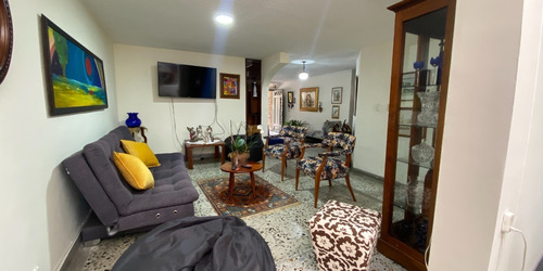 Imagen 2 de 23 de Casa Primer Piso Belén Nogal, Cerca Al Parque De Belén 192,7 Mts!!!