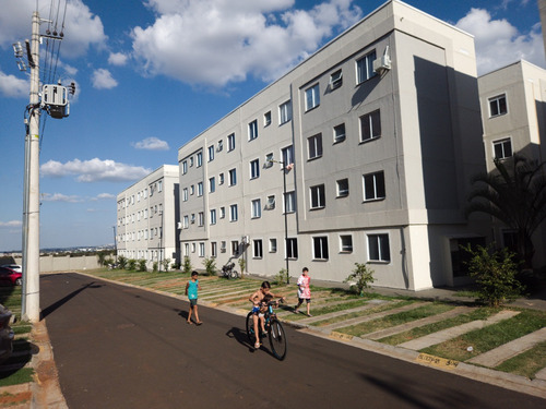 R$ 175 Mil Apartamento Residencial Monte Berlim São Carlos/sp
