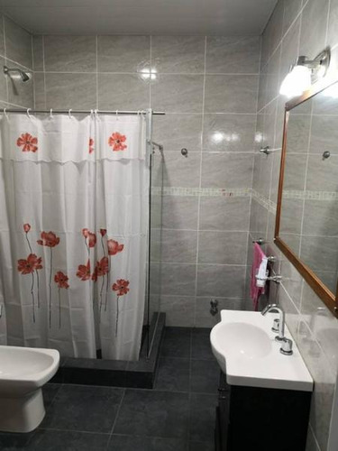 Imagen 18 de 21 de Amplia Y Moderna Casa De Dos Dormitorios, Con Gran Cochera Y Patio