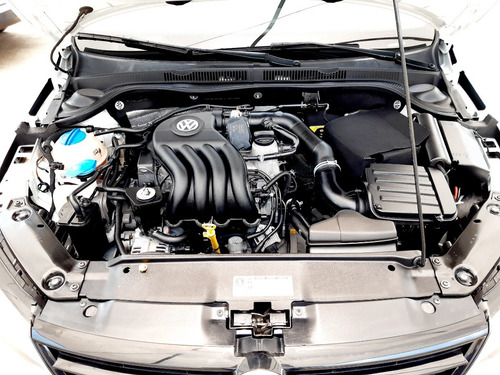 Volkswagen Jetta 2017 Manual, Excelentes Condiciones