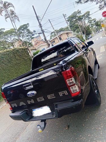 Ford Ranger 2.2 Black Cab. Dupla 4x2 Aut. 4p