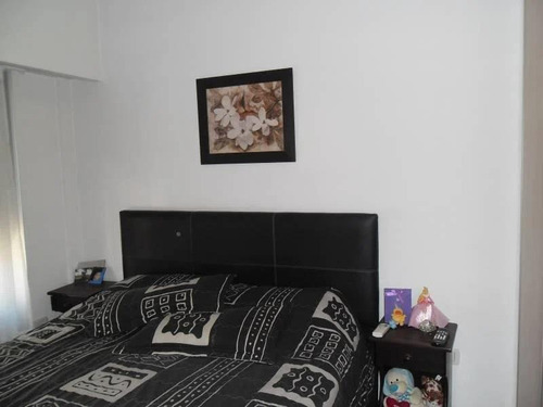 Imagen 9 de 12 de Casa En Castelar