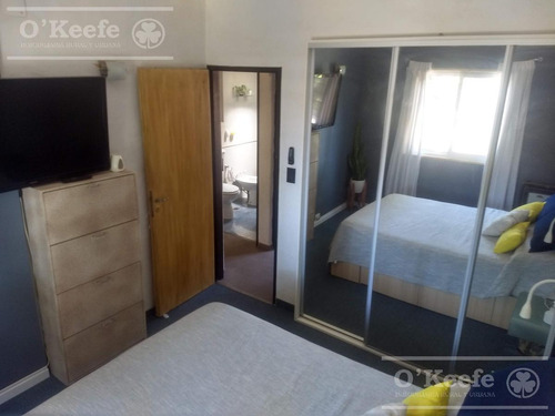 Casa - Quilmes Oeste 4 Ambientes Tipo Dúplex Con Cochera Impecable ! Venta Directa!