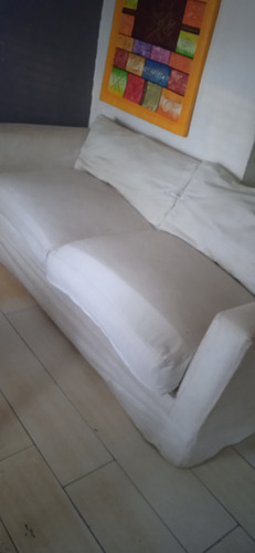 Sofa Muy Cómodo Con Funda