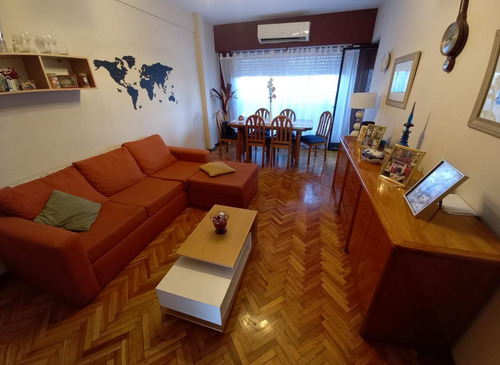 Imagen 2 de 21 de Tres Ambientes Con Balcon Al Frente, En Muy Buen Estado, Excelente Ubicacion Y Super Luminoso.
