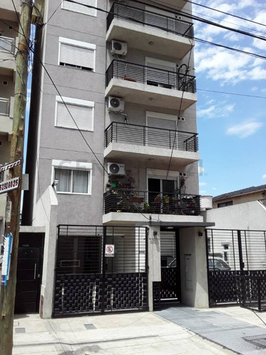 Hermoso Departamento De 2 Ambientes Con Balcón Muy Luminoso Edificio Moderno