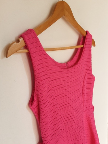 Imagen 4 de 4 de Vestido Fucsia