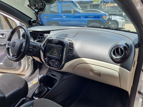 Renault Captur 2.0 Intens At
