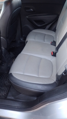 Imagen 4 de 11 de Chevrolet Tracker 2016 1.8 Ltz+ Awd At 140cv