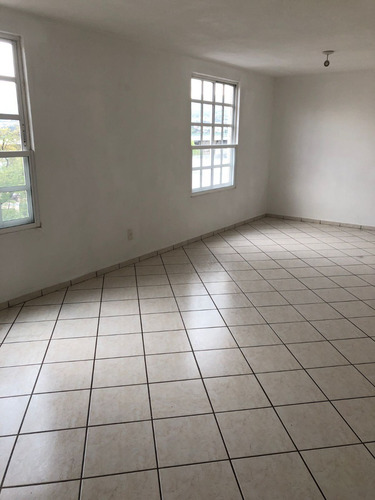 Imagen 5 de 15 de Venta De Departamento Ph En Pedregal Del Sur, Coyoacán, Plaza Arco.