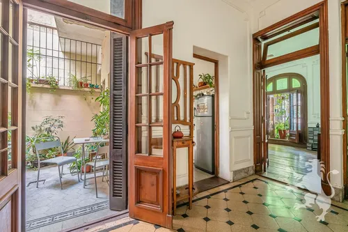 Ph A Refaccionar - Venta - 3 Ambientes - 2 Patios - Colegiales