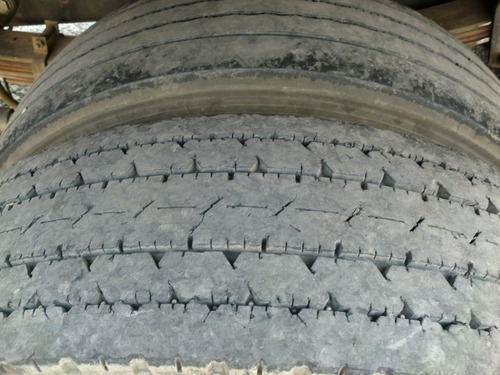 Imagem 12 de 15 de Ford Cargo 2429 6x2 Ano 2013 Carroceria