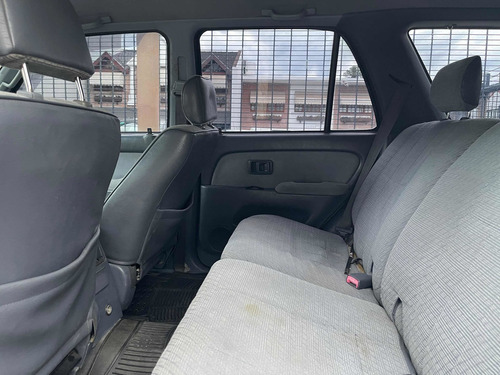 Toyota SW4 3.0 I Runner