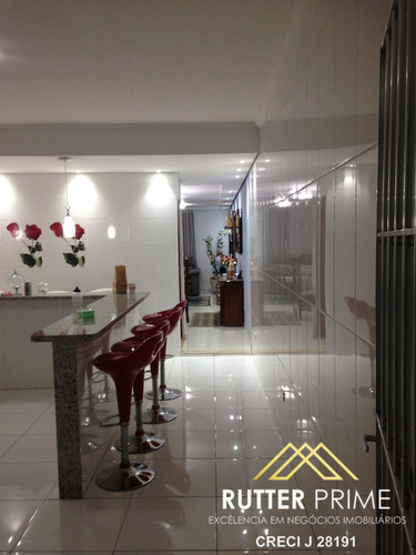 Imagem 6 de 15 de Linda Casa Com 220m² Próximo À Avenida Anchieta. - 977