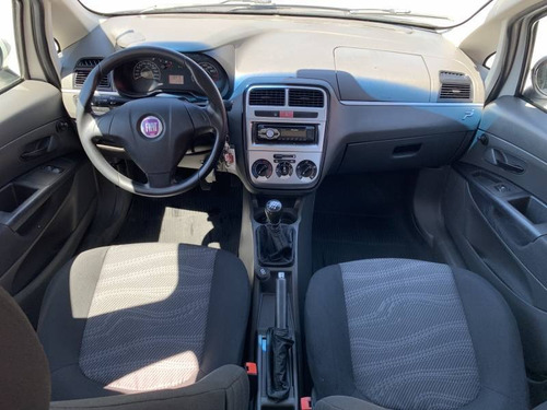 Fiat Punto Attractive 1.4 8v