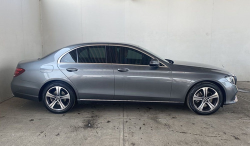 Imagen 4 de 13 de Mercedes Benz Clase E 2019 2.0 200 Avantgarde At