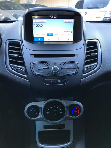 Imagen 12 de 20 de Ford Fiesta Kinetic Design 2018 1.6 Se Plus 120cv