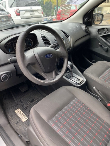 Imagen 13 de 14 de Ford Figo 2017 1.5 Impulse Aa Sedan At