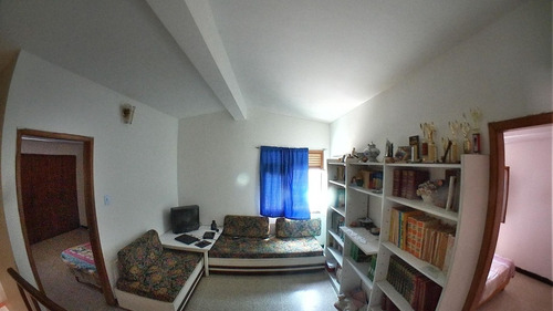 Imagen 27 de 30 de Casas En Venta Zona Este Barquisimeto Código Flex: 21-3430 - 0424 556 57 59 Rentahouse Centro Occidente Monica C.