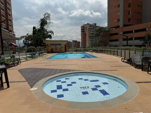 Apartamento En Arriendo/venta En Loma Del Escobero. Cod V24072