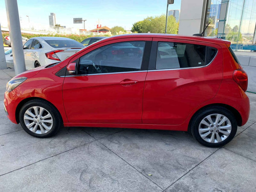 Imagen 2 de 15 de Chevrolet Spark 2016 5p Ltz L4/1.4 Man