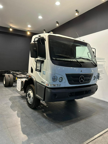 Mercedes-benz Accelo 815 C/39 Manual  0km