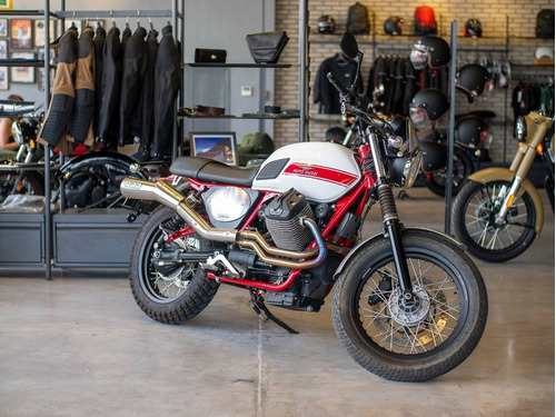Imagen 3 de 25 de Motoguzzi V7 Stornello Usado Seleccionado
