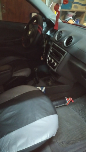 Volkswagen Gol Trend 1.6 Pack I Plus 101cv 2012