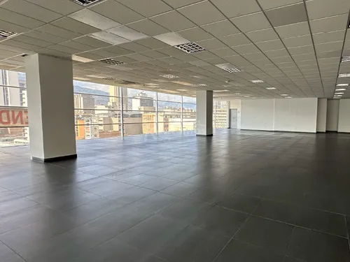 Local En Arriendo En Centro. Cod A776021