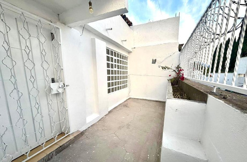 Casa En Renta En Colonia Atlacomulco De Fabela Centro, Atlacomulco, Estado De México