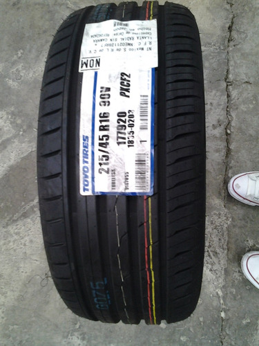 Super Llanta  215/45/16 Toyo Cf2  Nueva Promcion