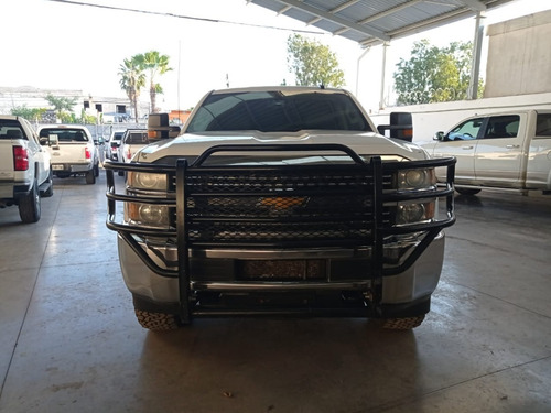 Imagen 8 de 15 de 2015 Silverado 2500 Hd 4x4 Diesel