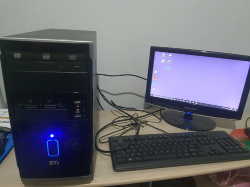 Imagem 2 de 10 de Computador Sempre Toshiba,model:es-1682 G-4472