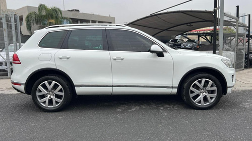Volkswagen Touareg 3.0 V6 Tdi At