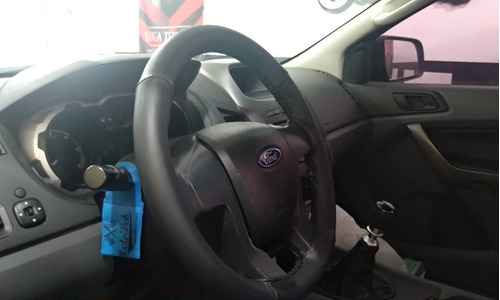 Imagen 4 de 4 de Funda Para Volante S10 Cuero Vacuno Luca Tiziano Cueros