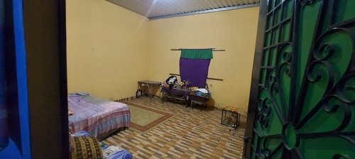 Imagen 2 de 3 de Casa Construida En Dos Terrenos De 10x20 Cada Uno