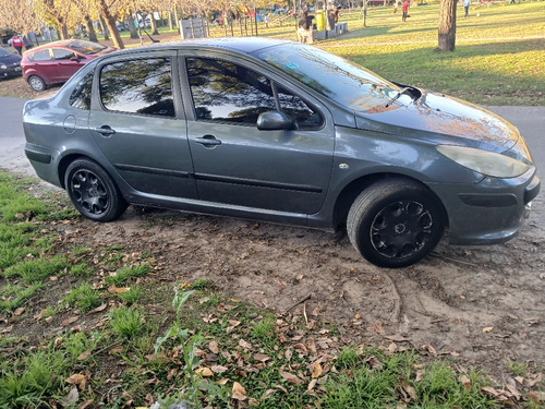 Peugeot 307 1.6 Sedan Xr 110cv