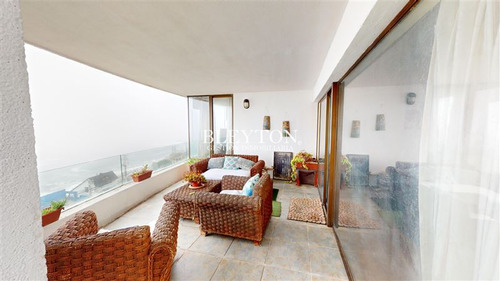 Departamento Penthouse En Venta De 5 Dormitorios En Reñaca