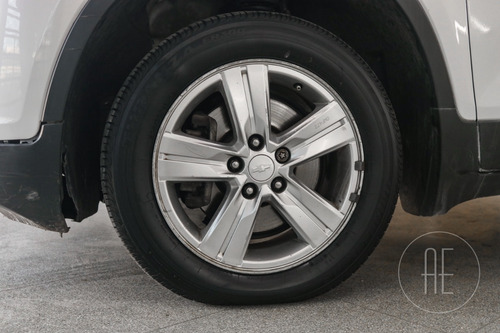 Imagen 5 de 14 de Chevrolet Tracker Fwd Ltz 2015